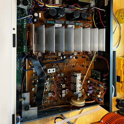 Pioneer VSX-604S 1995 with Remote image 2