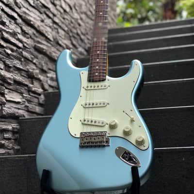 Tokai Stratocaster AST-104 IBL/R Goldstar Sound Japan in Ice Blue Metallic with Rosewood image 4