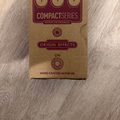 Origin Effects Cali76 Compact Bass Compressor 2015 - Present - Silver image 7