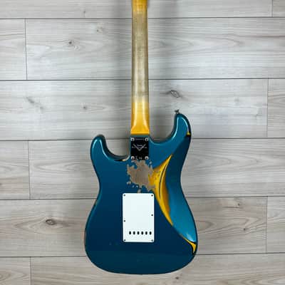 Fender Custom Shop 1961 Stratocaster Heavy Relic Aged Ocean Turquoise over 3-Color Sunburst image 18