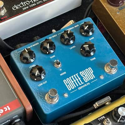 Zephyr FX (Coffeeshop) Lo-Fi Radio + Imperial War 2021 - Blue image 1