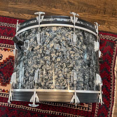 Ludwig 14x22"Bass Drum Black Diamond Pearl image 3