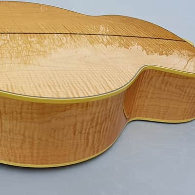 Gibson SJ 200 Montana Gold LTD  2014 image 3