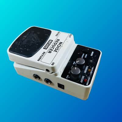 Behringer NR300 Noise Reducer Pedal image 2