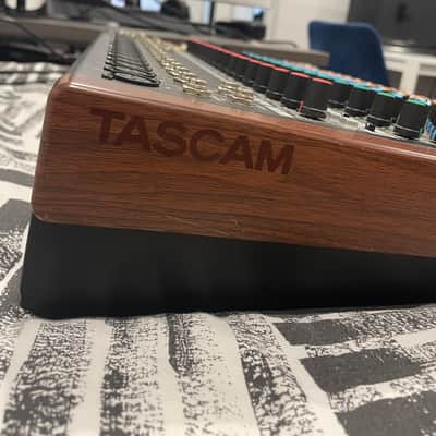 TASCAM Model 24 Multitrack Recorder / Mixer / USB Interface 2018 - Present - Black with Wood Cheeks image 4