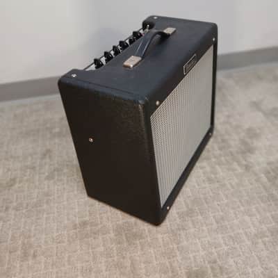2008 Fender Blues Junior Amp w/ Studio Deluxe Padded Case Cover image 3