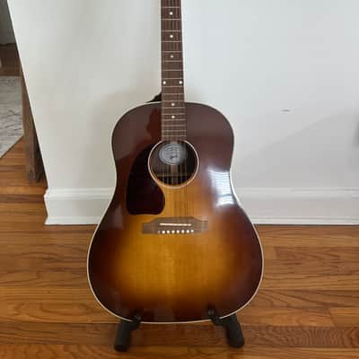 Gibson J-45 Studio Walnut 2025 - Present - Gloss Walnut Burst image 1