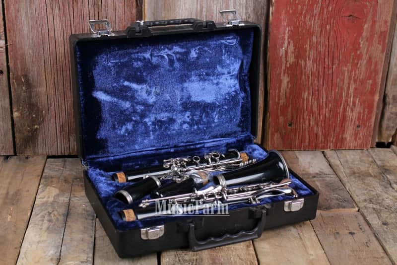 Yamaha YCL-26 Bb Student Clarinet image 1