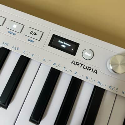 Arturia KeyStep mk2 32-Key MIDI Controller 2026 - Present - White image 3