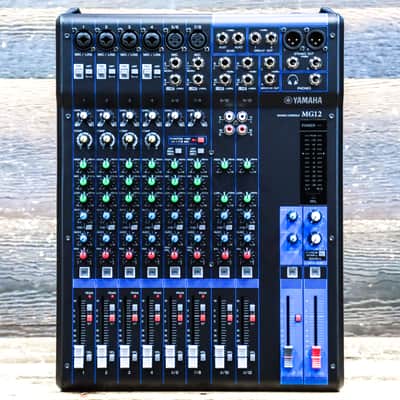 Yamaha EMX2000 12 Channel Powered Mixer EMX-2000 | Reverb Canada