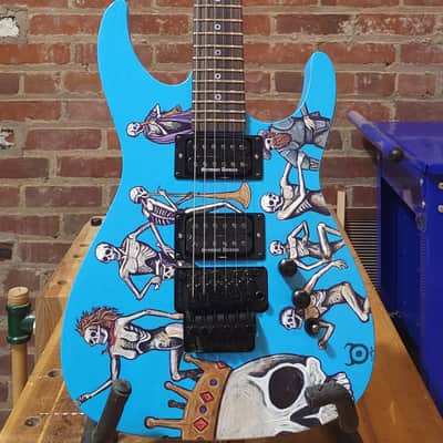 H. T. Wentz Luthiers Der Todesking 2024 - Hand Painted Nitrocellulous image 1
