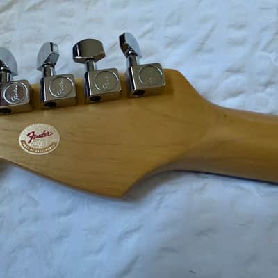 Attention Collectors! Fender “Case Queen - closet guitar” 50th anniversary Stratocaster 1996 - Black image 17