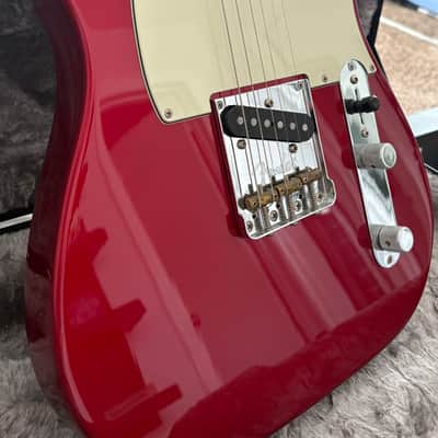 Fender American Professional Telecaster with Maple Fretboard 2017 - 2019 - Candy Apple Red image 12