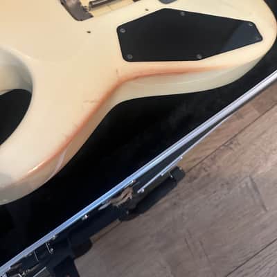 ESP Edwards E-KL-170SW Kiko Loureiro Signature 2008 Snow White image 9