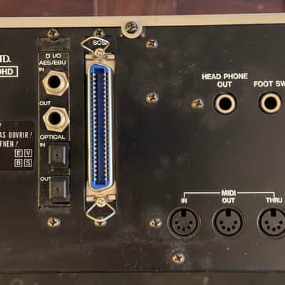 Akai S1000 HD MIDI Stereo Digital Sampler - SCSI Card, Digital IO AES Optical In-out, Upgraded to v4.4, New OLED Display, 32MB Real World Interfaces Card, ZuluSCSI + Original Parts image 5