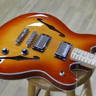 Fender Squier Affinity Series Starcaster Deluxe Electric Guitar, Sienna Sunburst image 8