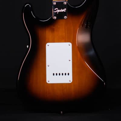 Squier Classic Vibe '50s Stratocaster, Maple FB, 2-Color Sunburst image 3