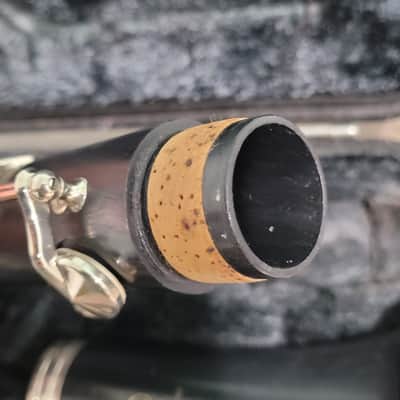 Yamaha YCL-250 Bb Student Clarinet image 10