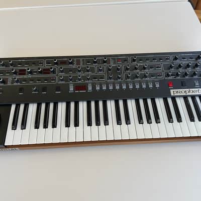 Sequential Prophet-6 49-Key 6-Voice Polyphonic Synthesizer 2018 - 2020 - Black with Wood Sides