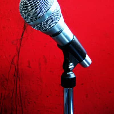 Vintage 1970's Electro-Voice 672A Handheld Cardioid Dynamic Microphone with Switch Low Z & accessories 671A 672 image 5