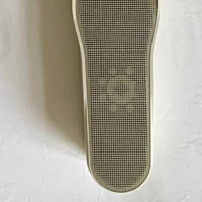 Mogabi Travel Guitar 2023 - White image 2