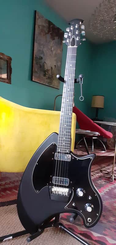 Ovation Breadwinner  1975 Black image 1