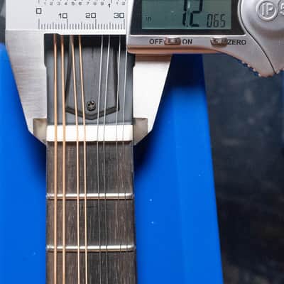Eastman PCH-M104-GB Solid Spruce/Laminated Mahogany Goldburst Flattop A-Style Mandolin #0065 image 11