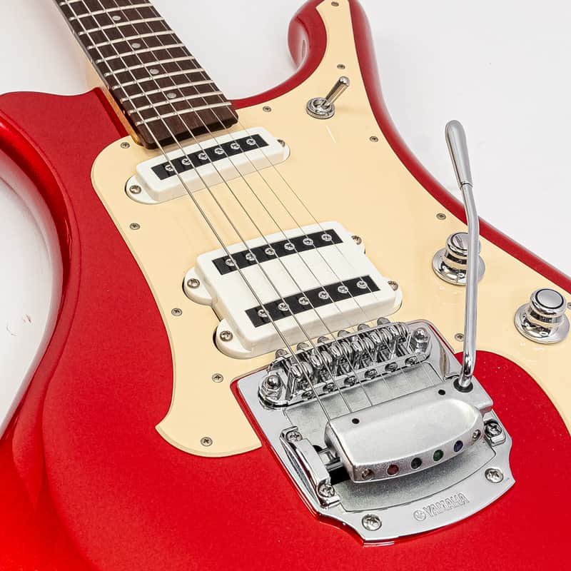 2003 Yamaha SGV-300 Flying Samurai Guitar – Metallic Red – with