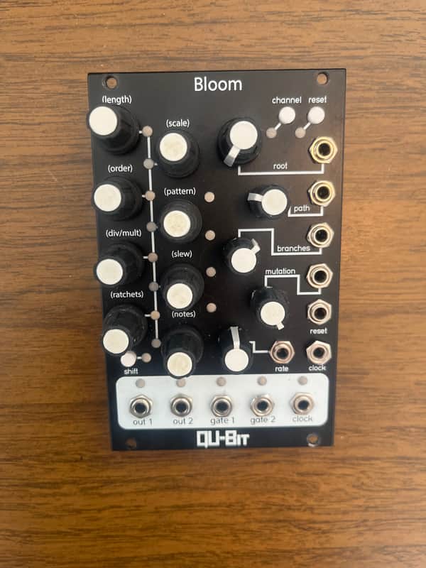 Qu-Bit Electronix Bloom 2019 - Present - Black image 1