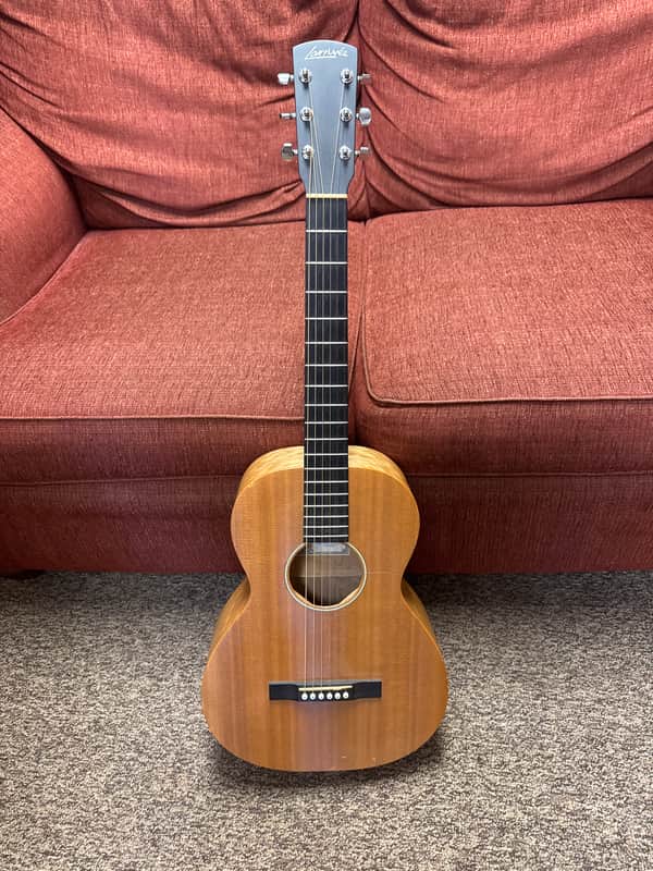 Larrivee O-01 Maple