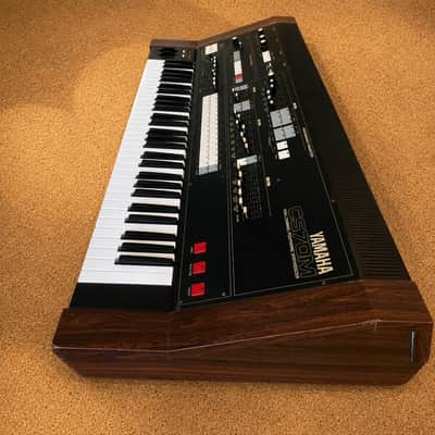 Yamaha CS-70M Polyphonic Synthesizers –  Free Personal Delivery in Europe – Fully Serviced – Warranty image 6