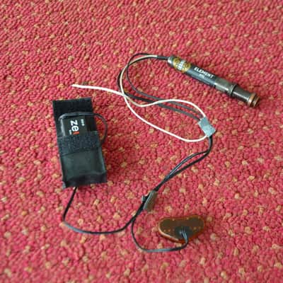 L.R.Baggs Element VTC * top notch Acoustic pickup system * 9V battery * image 2