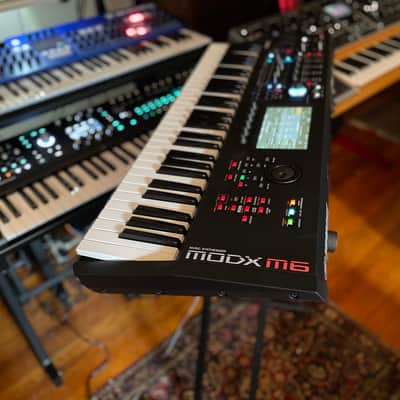 Yamaha MODX M6 61-Key 16-Voice Synthesizer 2025 - Present - Black image 6