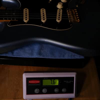 2024 Fender Limited Edition 1965 Dual-Mag Stratocaster Journeyman Relic with Closet Classic Hardware - Blue Ice Metallic image 10
