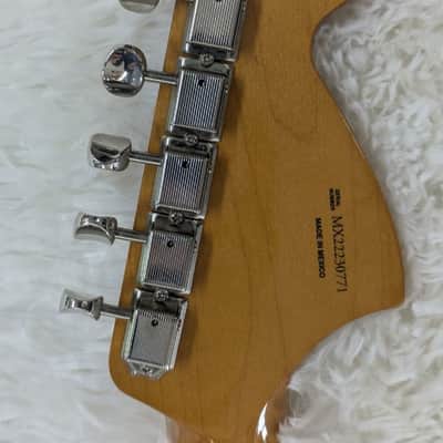 Fender Jimi Hendrix Stratocaster Guitar, Maple Fingerboard, 3-Color Sunburst image 5