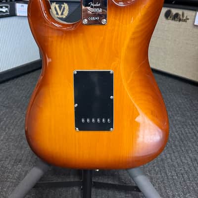 Fender Limited Edition "Suona Stratocaster® Thinline", Violin Burst with Hard Case - Open Box image 4