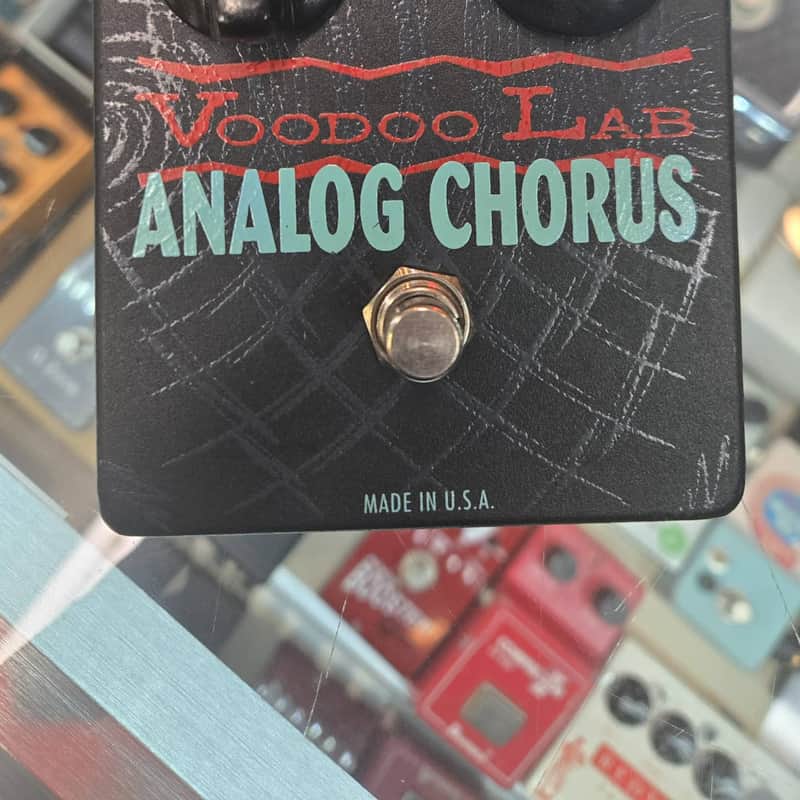 2000’s Voodoo Lab Analog Chorus Black