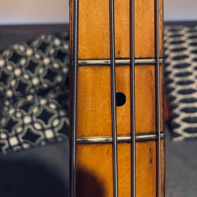 Fender Precision Bass 1975 image 10