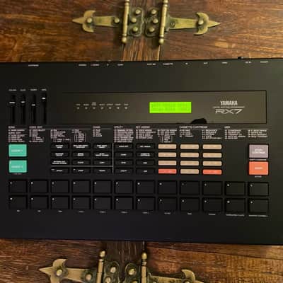 Yamaha RX7 Digital Rhythm Programmer 1987 - Black image 2