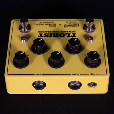 Benson Amps Florist Dynamic Modulator Pedal, Yellow image 3