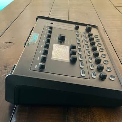 Bose T8S ToneMatch Mixer 2018 - Present - Black image 4
