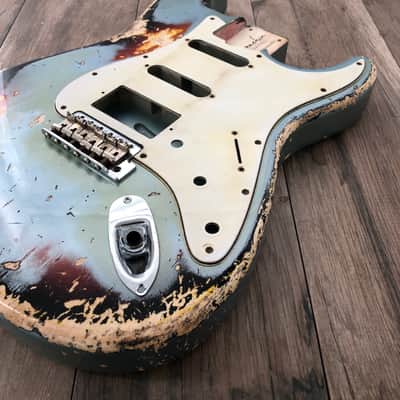 FRANCHIN Mercury guitar body Relic Aged Ice Blue Metalic over 3-Color Sunburst 100% Nitro Lacquer HSS Poplar Stratocaster-Strat-S-Style Made in Italy - Stock piece #23310826 image 7