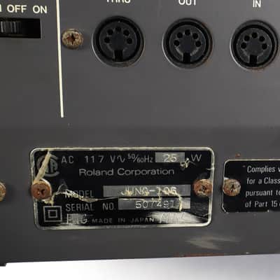 1985 Roland Japan Juno-106 Programmable Polyphonic Synthesizer Synth w/ Case image 13