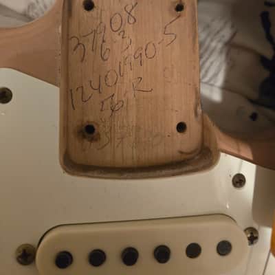 2021 Fender Custom Shop LE '56 Stratocaster Heavy Relic - Faded Shell Pink over 2-tone Sunburst image 11