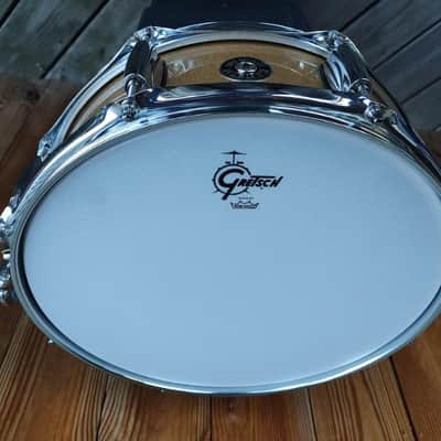 Gretsch Catalina Club  14 X 5 Snare drum 2026 - Vintage Gold Sparkle image 5