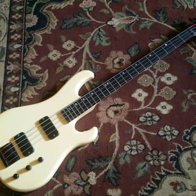 1987 Gibson Bass IV - Pearl White - Thunderbird Pickups - Set Neck image 7