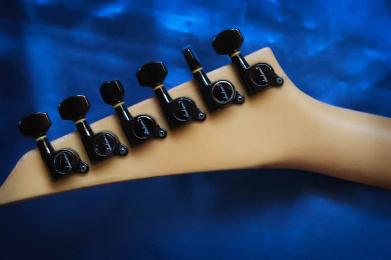 Charvel シャーベルAR-110 激レアギター！ Charvel AR-110 SSS MIJ | Reverb