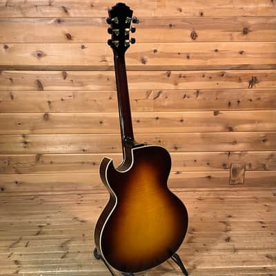 Eastman AR480CE Electric Guitar - Sunburst image 5