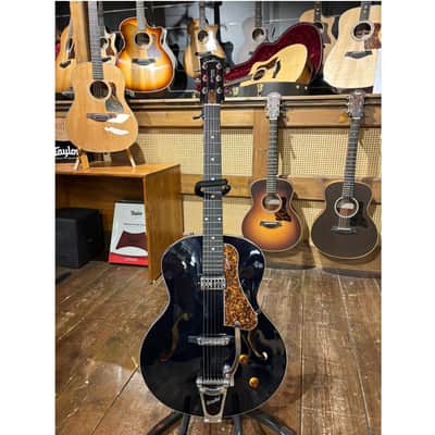 Godin 5th Avenue - Night Club Indigo Blue image 2