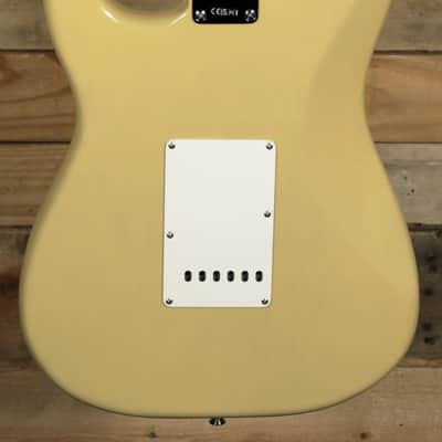 Fender American Vintage II 1957 Stratocaster Vintage Blonde w/ Case "Mint Condition" image 3